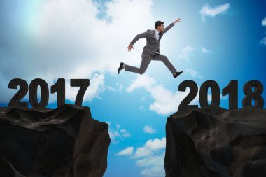 İş adamı 2017 'den 2018' e kadar bekliyor.