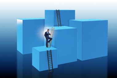 İş adamı iş dünyasında kariyer basamaklarını tırmanıyor