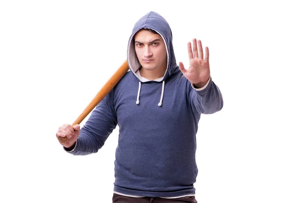 Mladý muž chuligán s baseballovou pálkou izolované na bílém — Stock fotografie