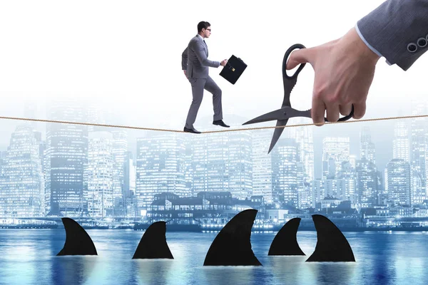 İş risk kavramında el kesimi halat