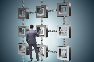 Engelleme zinciri kripto para birimi kavramında iş adamı