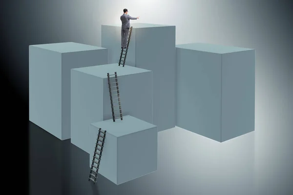 Бізнесмен скелелазіння блоки в концепції кар'єрних сходів бізнесу — стокове фото