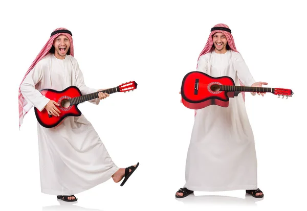 아랍 남자 흰색 절연 기타 연주 — 스톡 사진