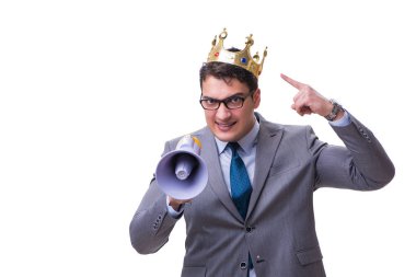 Beyaz arka plan üzerinde izole bir megafon ile Kral işadamı