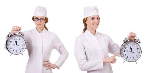 Médico mulher atraente isolado em branco — Fotografia de Stock