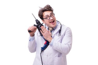 Beyaz izole matkap ile komik doktor