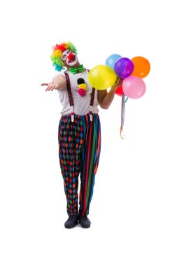 Beyaz arka planda balonları olan komik bir palyaço.