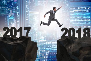 İş adamı 2017 'den 2018' e kadar bekliyor.