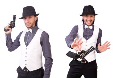 Silahlı bir adam beyazın üzerinde izole edilmiş.