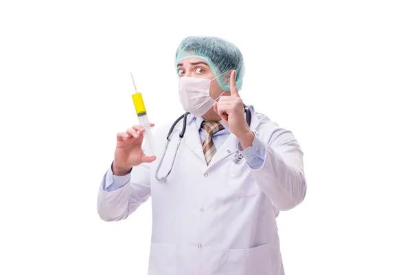 Amuzant medic cu seringă izolată pe alb — Fotografie, imagine de stoc