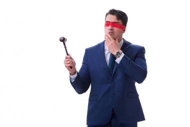 Avukat beyaz izole bir tokmak holding göz bağı ile