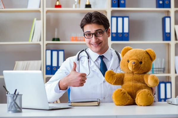 Veterinerlik doktorunun muayenesi var.