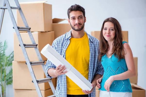 Genç aile planlaması ev yenileme konsepti