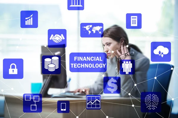 İşkadını Finans teknolojileri fintech konsantrasyon içinde bilgisayar ile