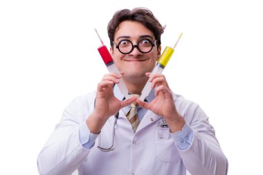 Beyaz şırıngalı komik doktor.