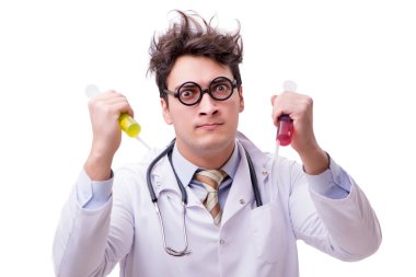 Beyaz şırıngalı komik doktor.