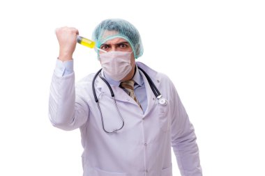 Beyaz şırıngalı komik doktor.