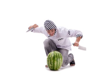 Beyaz karpuzlu genç aşçı.