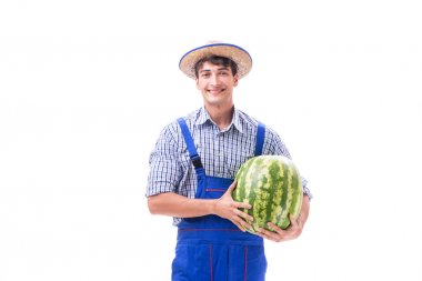 Beyaz izole karpuz ile genç çiftçi