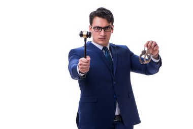 Beyaz arka planda tokmağı olan avukat hukuk öğrencisi.