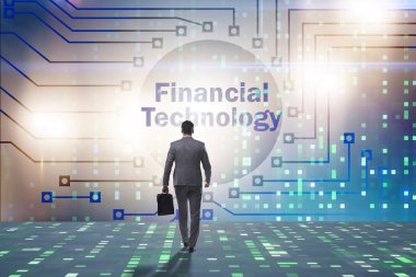 Finans teknolojileri fintech doğru yürürken işkadını