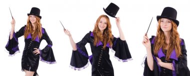 Kadın sihirbaz beyazların arasında.