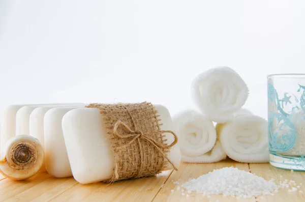Gezond levensstijl concept met aromatische zeep — Stockfoto
