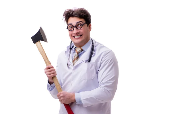 Grappige dokter met bijl geïsoleerd op wit — Stockfoto