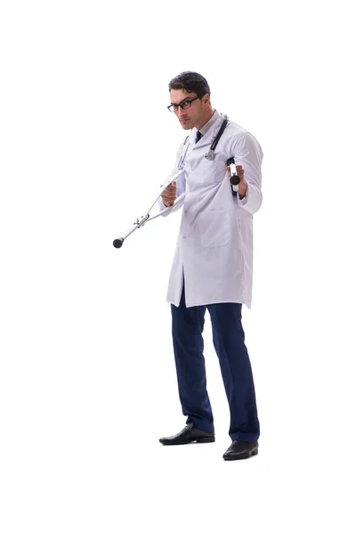 Jeune médecin debout marchant isolé sur backgr blanc — Photo