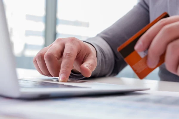 Male businessman doing online shopping with credit card — Stock Photo, Image