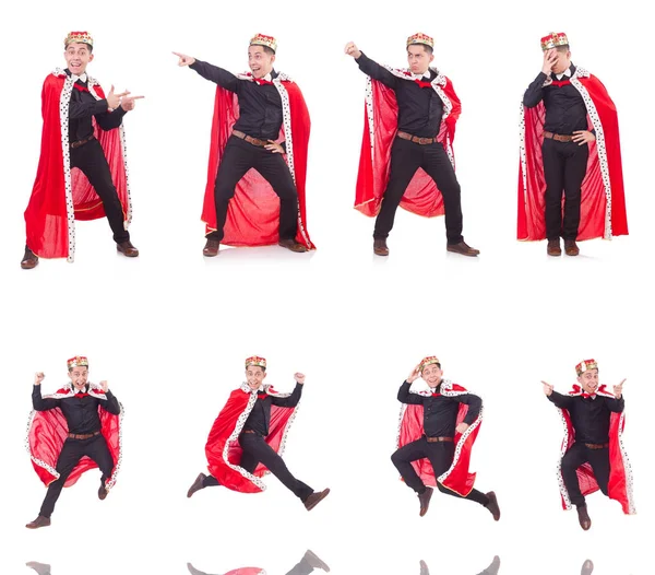 Taçlı bir iş adamı beyazlar içinde.