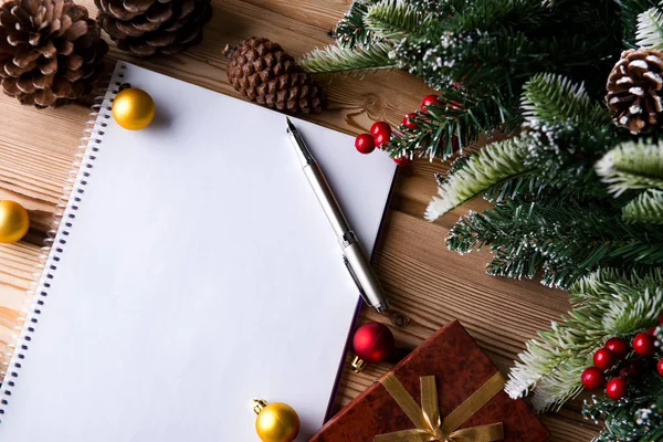 Blank message paper in christmas festive concept — Stock Photo, Image