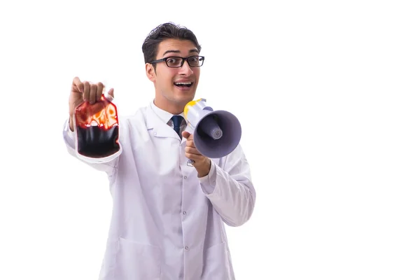 Médico en concepto de donación de sangre aislado en blanco —  Fotos de Stock