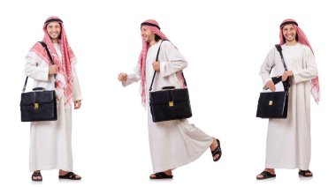 Arap adam beyaz arka plan üzerinde izole