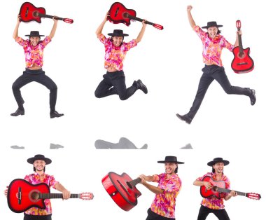 gitar üzerinde beyaz izole olan adam