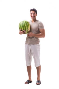 Karpuzlu genç adam beyazda izole edilmiş.