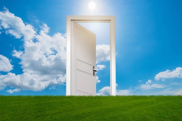 Porta verso il futuro nel concetto di opportunità — Foto Stock