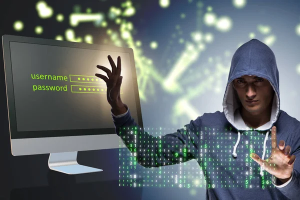 Hooded hacker in gegevens computer veiligheidsconcept — Stockfoto