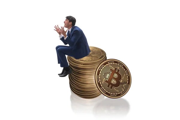 Biznesmen smutny z powodu katastrofy cenowej bitcoin — Zdjęcie stockowe