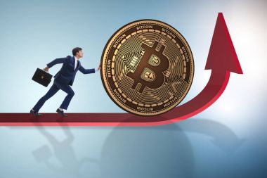 İşadamı, kripto para zinciri konseptinde bitcoin basıyor