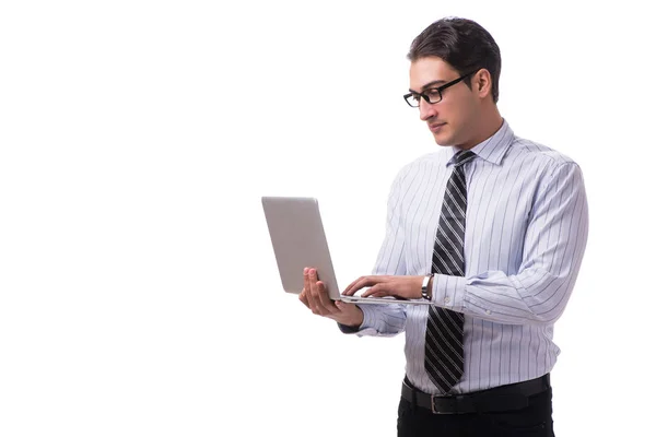 Jovem empresário com laptop isolado no fundo branco — Fotografia de Stock