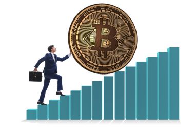 İşadamı, kripto para zinciri konseptinde bitcoin basıyor
