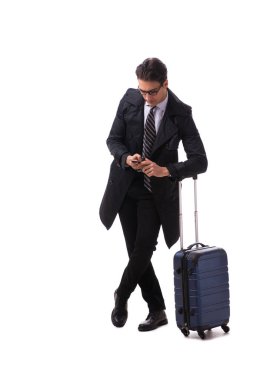 Bavullu genç işadamı beyaz üzerinde iş gezisine hazır.