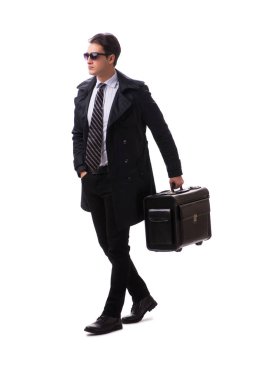 Bavullu genç işadamı beyaz üzerinde iş gezisine hazır.