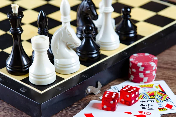 チェスやその他のゲームアクセサリー — ストック写真