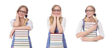 Bir yığın kitabı olan komik öğrenci.