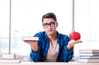 Pahalı ders kitapları ve eğitim maliyeti kavramı