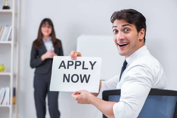 Empresários no conceito de recrutamento — Fotografia de Stock