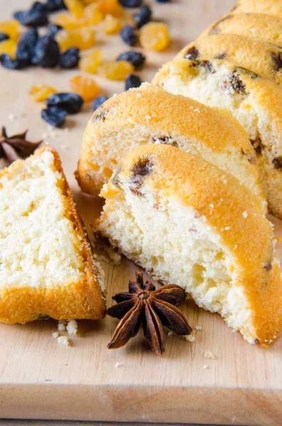 Sweet bread with raisins baked for christmas — Stock Photo, Image