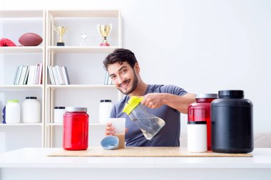 Sporcu daha iyi kaslar için yeni protein takviyeleri tadıyor